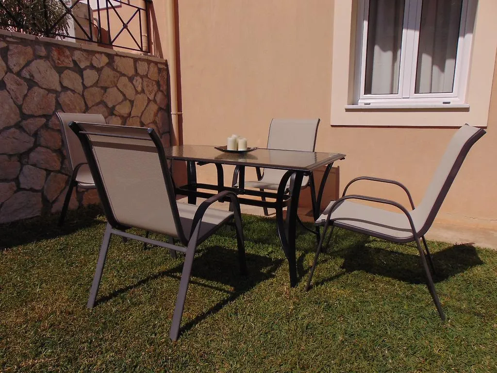 Helianthus Apartments Argostoli