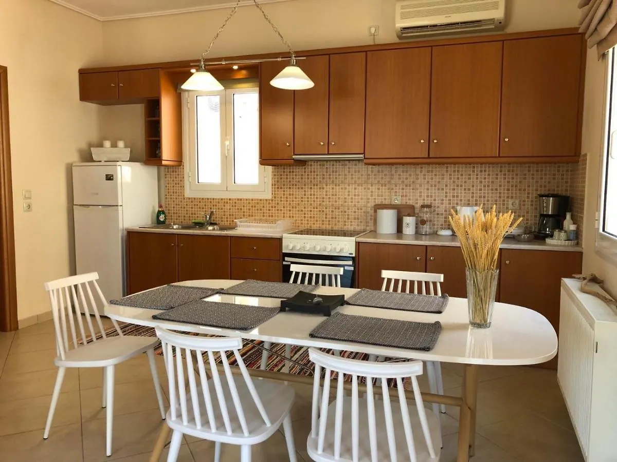 Helianthus Apartments Argostoli